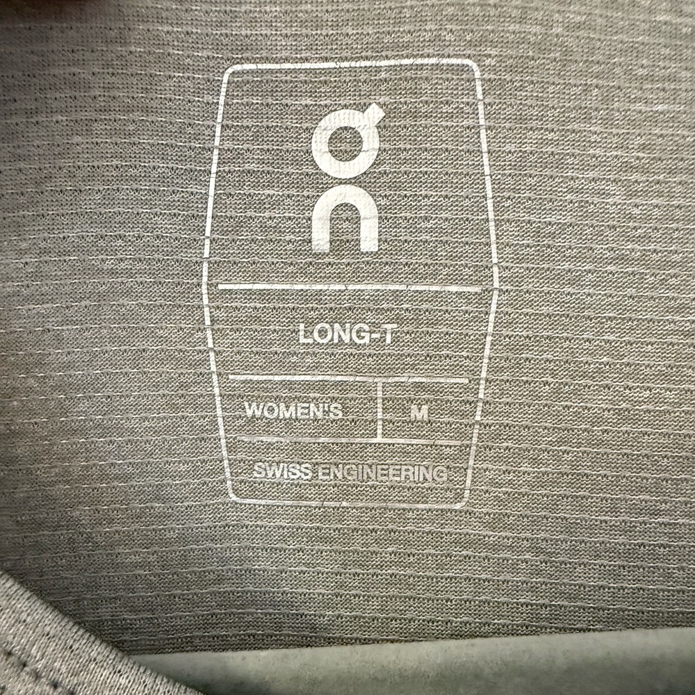 On Running Long T - image 3